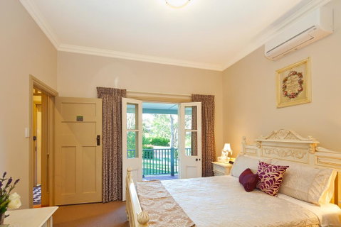 Brantwood Cottage Luxury Accommodation - Perths Hotel 2