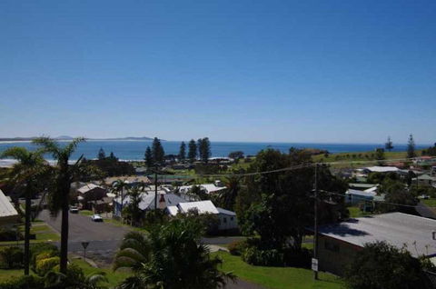 Breakers 1, 13 East Street - Perths Hotel 0