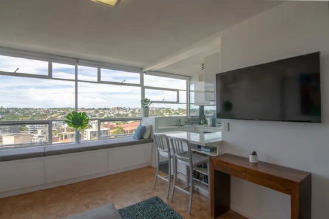 Bright Studio With Amazing City Views - Perths Hotel 3