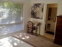 Book Birkdale Accommodation Vacations Perths Hotel Perths Hotel