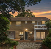 Broadbeach Retreat - 32 Broadbeach Drive - Perths Hotel