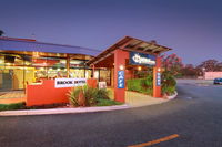 Book Mitchelton Accommodation Vacations Perths Hotel Perths Hotel