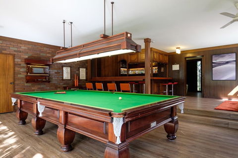 Brookfield Retreat - Large Holiday Home / Group Accommodation - Perths Hotel 0