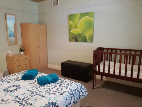 Browncoat Cottage Mudgee - Perths Hotel 2