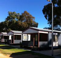 Bundalong Holiday Resort - Perths Hotel