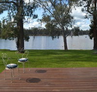 Bundalong Waterfront- 28 Graham Ave Bundalong - Perths Hotel