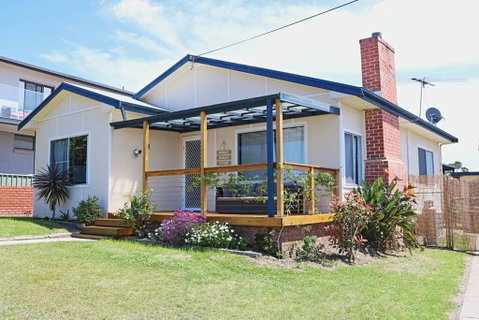 Bungo Beach House - Pet Friendly Home - Perths Hotel 1