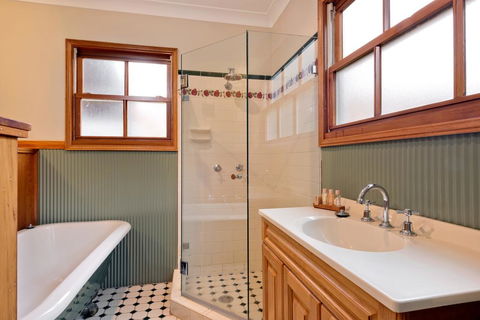Bunyip Cottage - Perths Hotel 1