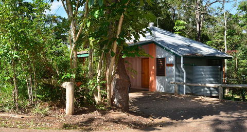 Bushland Cottages And Lodge - Perths Hotel 0
