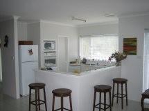 Busselton Beach House - Perths Hotel 1