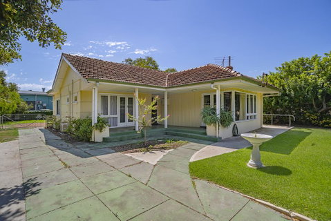 Busselton River Cottage - Perths Hotel 0