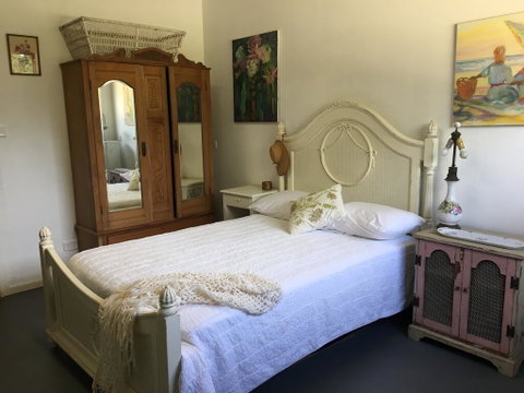 BYRON BAY'S MOD SWANKY SHED AT TOORALOO FARM STAY! - Perths Hotel 1