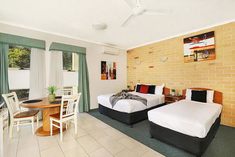 Caboolture Riverlakes Boutique Motel - Perths Hotel 3