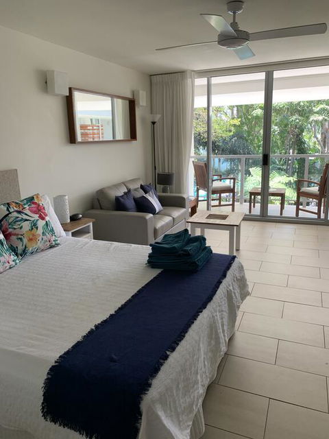 Cairns Palm Cove Studio - Perths Hotel 2
