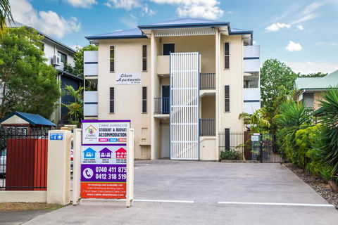 Cairns Sharehouse Apartment - Perths Hotel 2