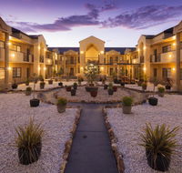 Canberra Parklands Central Apartment Hotel - Perths Hotel