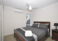 Book Middlemount Accommodation Vacations Perths Hotel Perths Hotel
