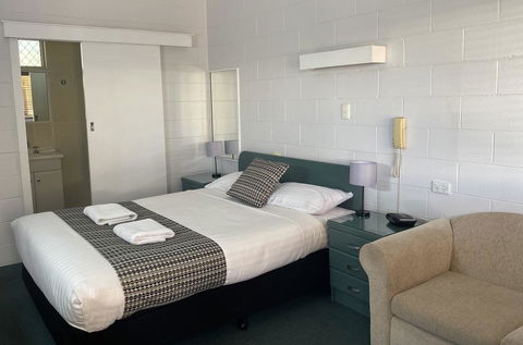 Castlereagh Lodge Motel - Perths Hotel 2