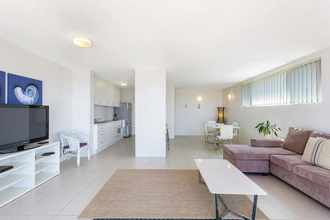 Casuarinas, Unit 1/33 Soldiers Point Road - Perths Hotel 1