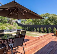 Caxton Beach House - hot tub spa - Perths Hotel