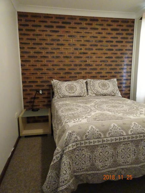 CCC - Central Clean Comfortable Apartment - Perths Hotel 3