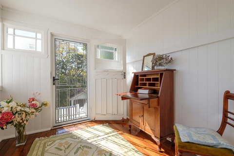 Central Cottage - Perths Hotel 3