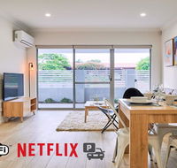 Central Garden City Apt - Mobile Hotspot  WiFi - - Perths Hotel