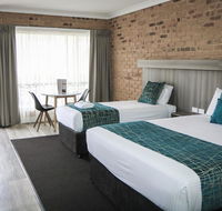Central Motor Inn - Perths Hotel