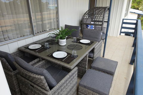 Central Views - Perths Hotel 2