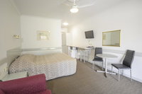 Book Nagambie Accommodation Vacations Perths Hotel Perths Hotel