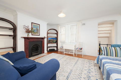 Charming Centrally Located 2 Bedroom Accommodation - Perths Hotel 0