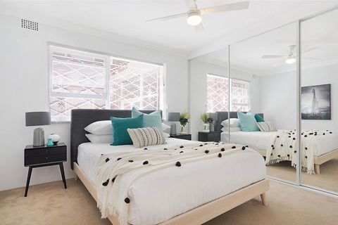 Charming Parkside Apartment In Quiet Area - Perths Hotel 2