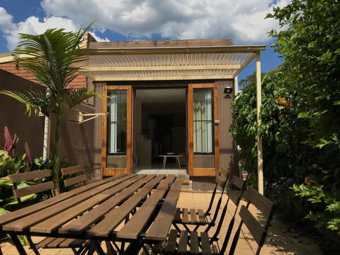 Charming Victorian Terrace Home In East Redfern - Perths Hotel 0