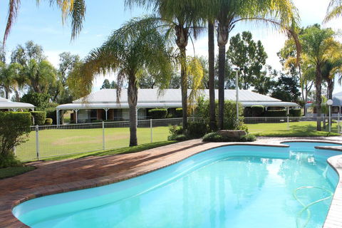 Chinchilla Great Western Motor Inn - Perths Hotel 0
