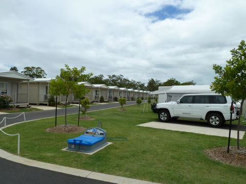 Chinchilla Tourist Park - Perths Hotel 1