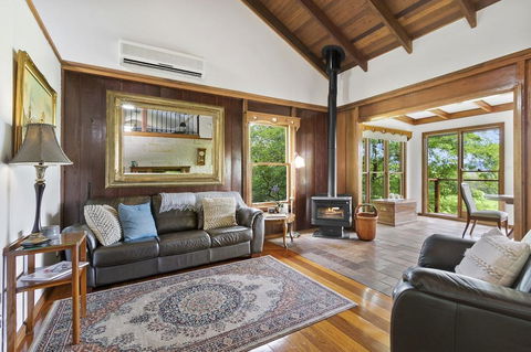 CHRISTOPHERS COTTAGE - Perths Hotel 1