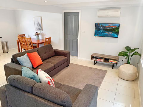 City Center - Modern 2-Bedroom Apartment - Perths Hotel 0