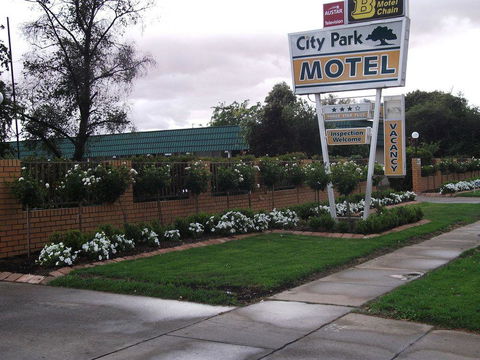 City Park Motel And Apartments - Perths Hotel 0