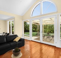 City to Beach - Free WIFI - Free 3 car parking - Great location - Perths Hotel
