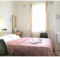 Clarendon Budget - Perths Hotel