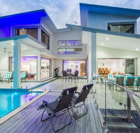 Clear Island Cove - Perths Hotel
