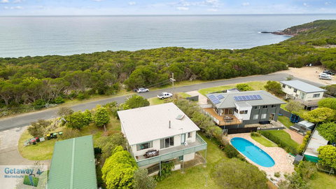 Cliffhanger - Pet Friendly - Perths Hotel 2