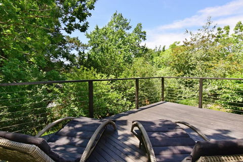 Cloudsong Chalet 4 - Close To The Village Centre! - Perths Hotel 2