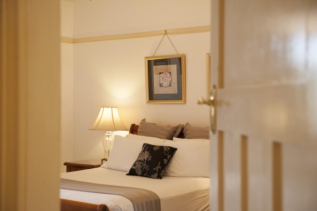 Ulan NSW Perths Hotel