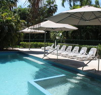 Cocos Beach Bungalows - Perths Hotel