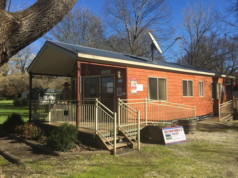 Colac Colac Caravan Park - Perths Hotel 3
