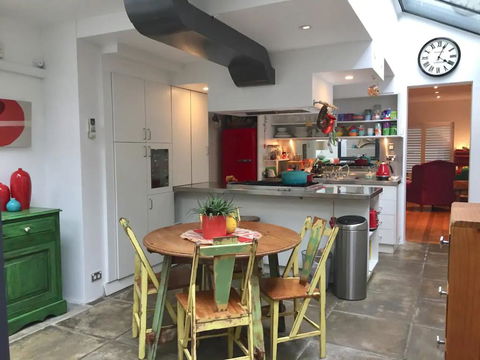 Colourful Darlinghurst Home In Perfect Location By Hyde Park - Perths Hotel 1