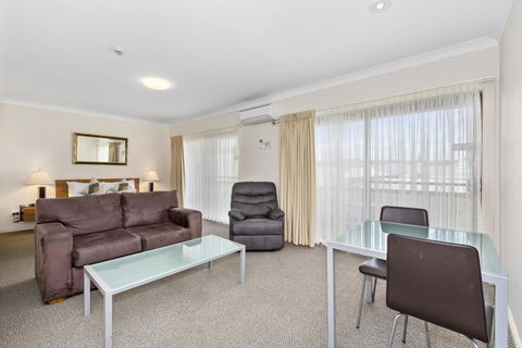 Comfort Inn Centrepoint Motel - Perths Hotel 3