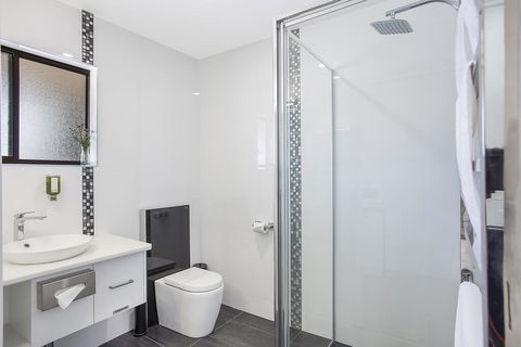 Comfort Inn May Park - Perths Hotel 3