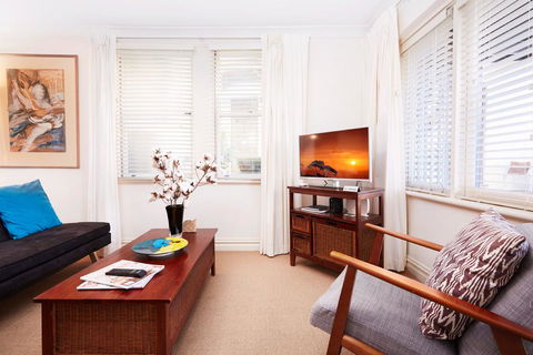 Convenient Studio With Lovely Courtyard - Perths Hotel 1